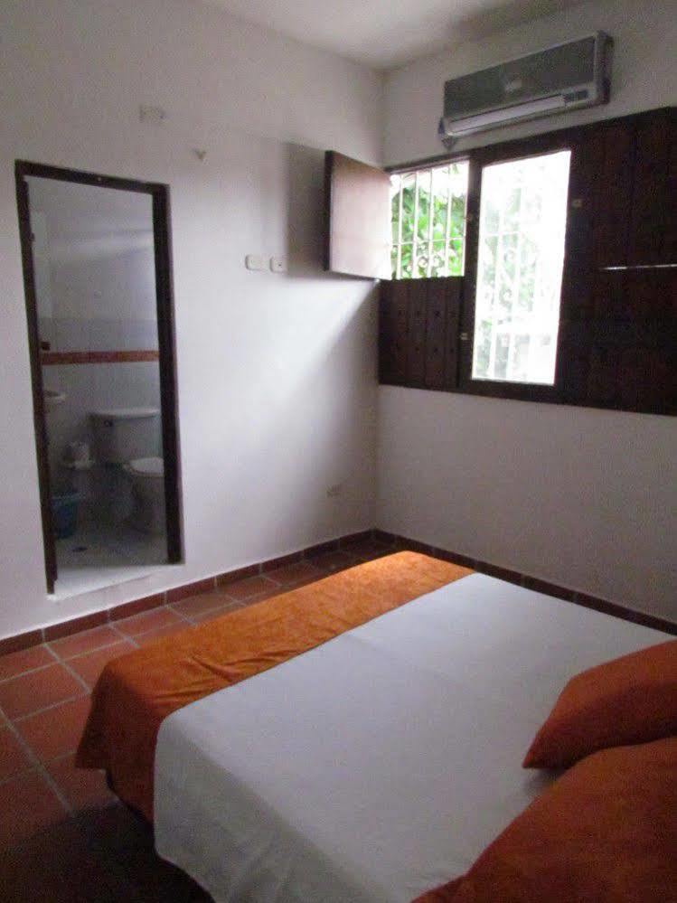 Fátima Hostel Santa Marta Exterior foto