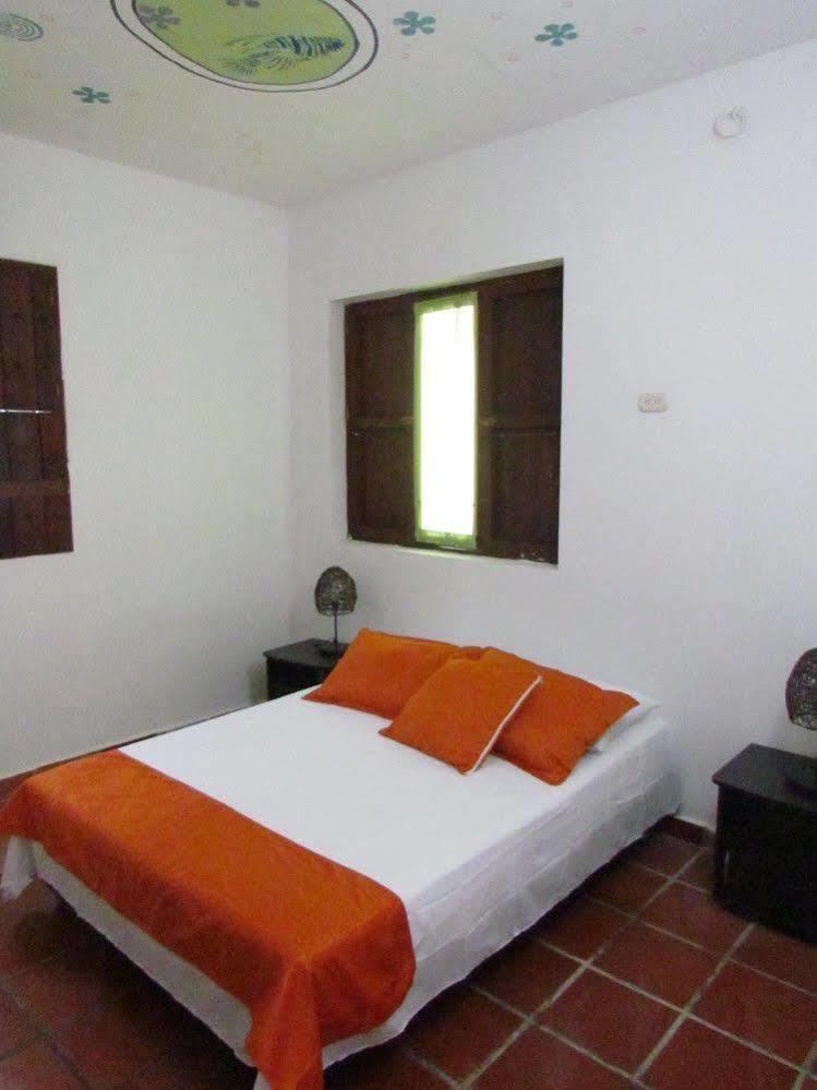 Fátima Hostel Santa Marta Exterior foto
